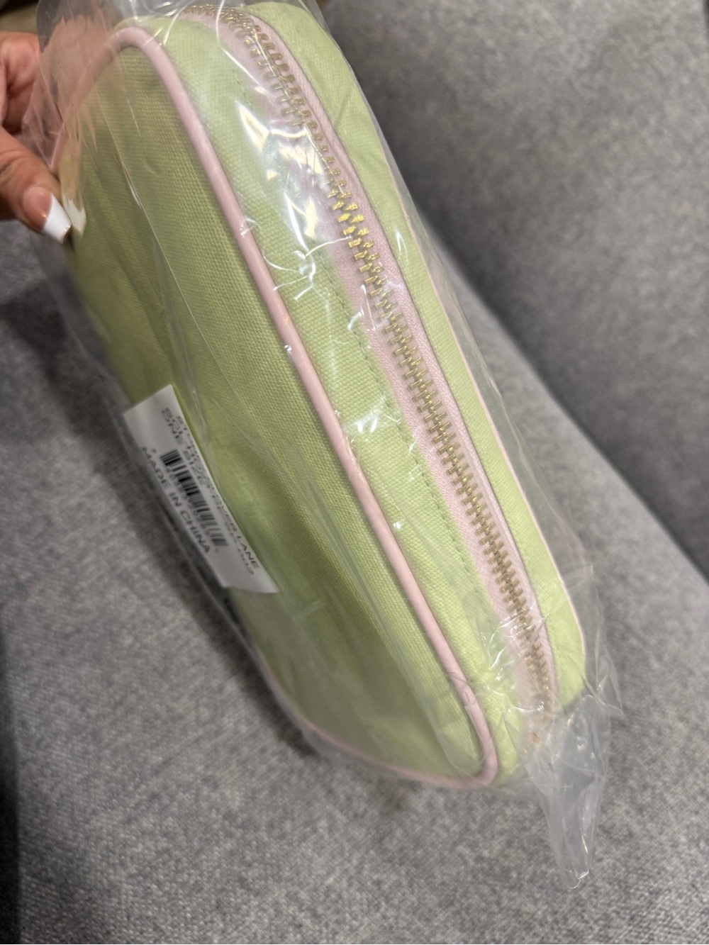 NWT Stoney Clover Lane Light Green Small pouch with Pink Trim - Picture 4 of 4